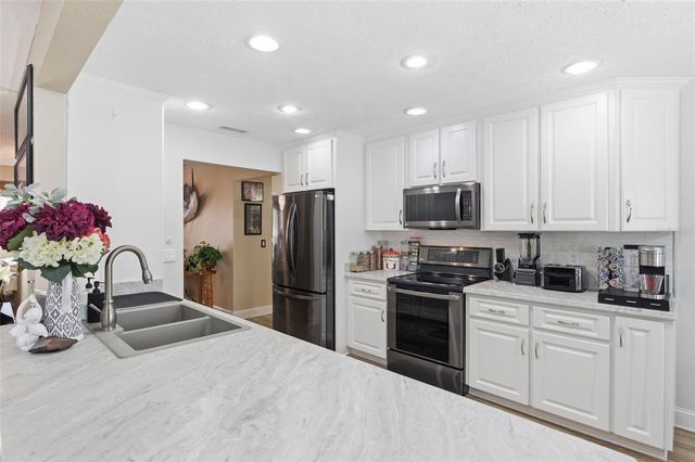 5408 SALTAMONTE DRIVE, New Port Richey, FL 34655