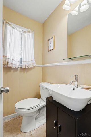 1401 Fromm Drive, Saginaw, MI 48603