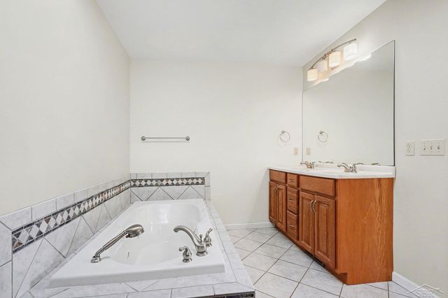 1401 Fromm Drive, Saginaw, MI 48603