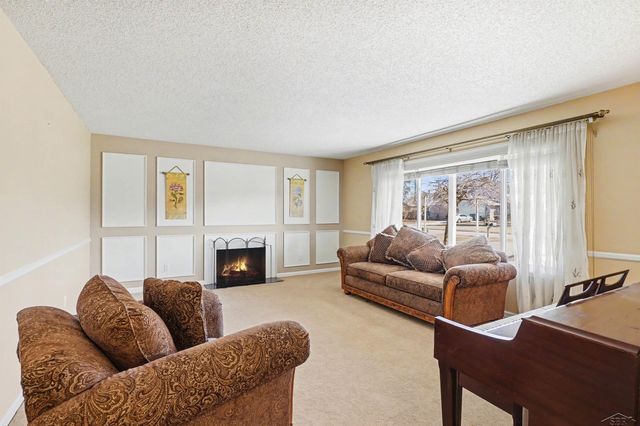 1401 Fromm Drive, Saginaw, MI 48603