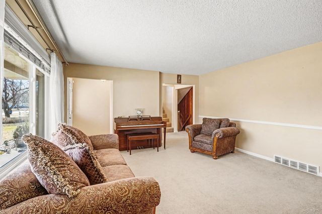 1401 Fromm Drive, Saginaw, MI 48603