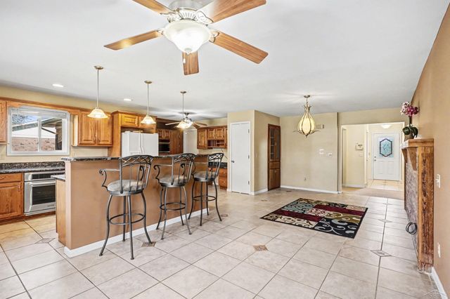 1401 Fromm Drive, Saginaw, MI 48603