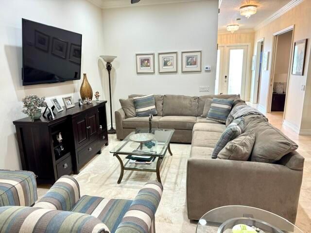 9593 Edengrove Court, Boynton Beach, FL 33473