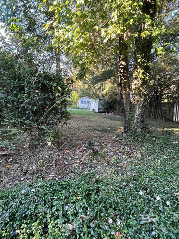 218 5th Street, Chickasaw, AL 36611