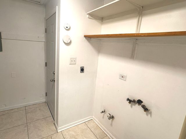 19408 Lake Shore Drive 4N, Lynwood, IL 60411