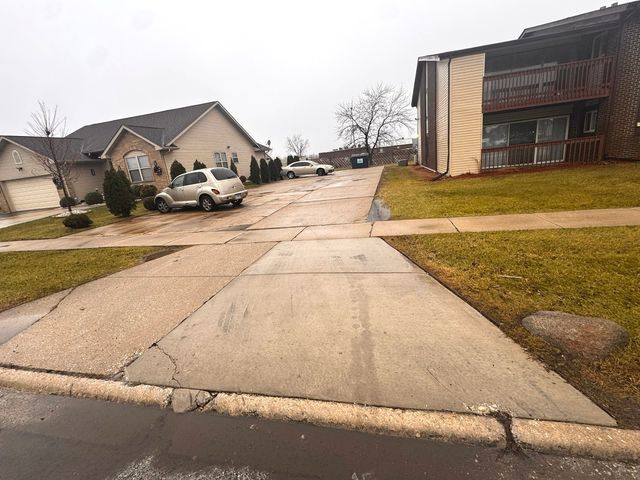 19408 Lake Shore Drive 4N, Lynwood, IL 60411