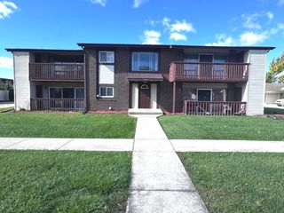 19408 Lake Shore Drive 4N, Lynwood, IL 60411