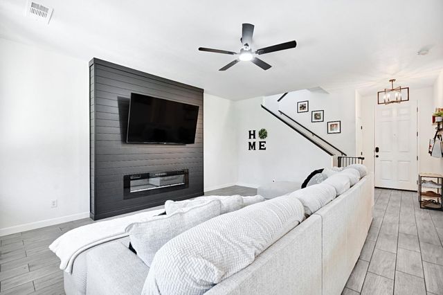 149 Dalton, Sanger, CA 93657