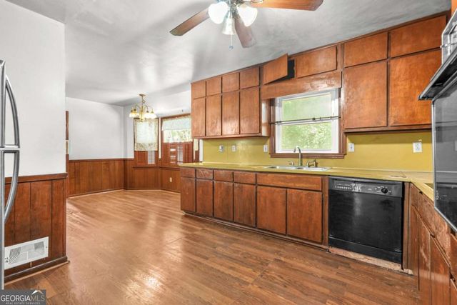 972 Bingham Lane, Stone Mountain, GA 30083