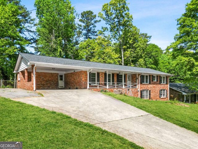 972 Bingham Lane, Stone Mountain, GA 30083