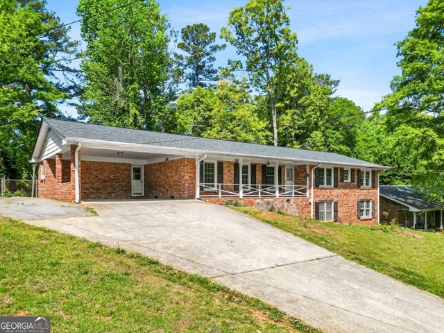 972 Bingham Lane, Stone Mountain, GA 30083