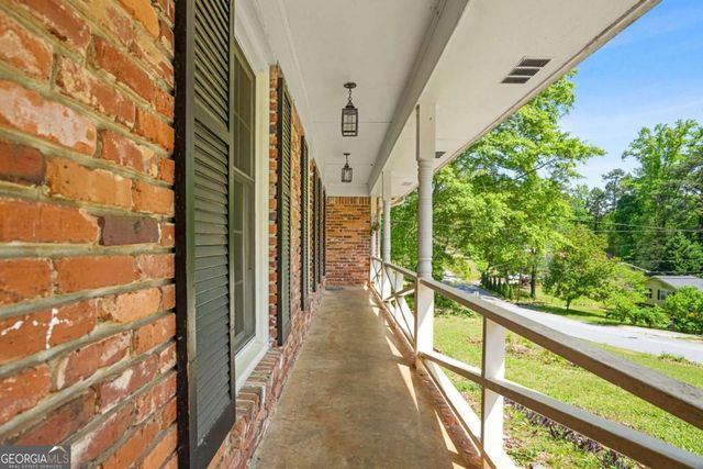 972 Bingham Lane, Stone Mountain, GA 30083