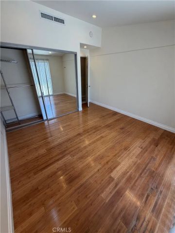 22346 Hartland Street, Canoga Park, CA 91303