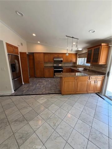 22346 Hartland Street, Canoga Park, CA 91303