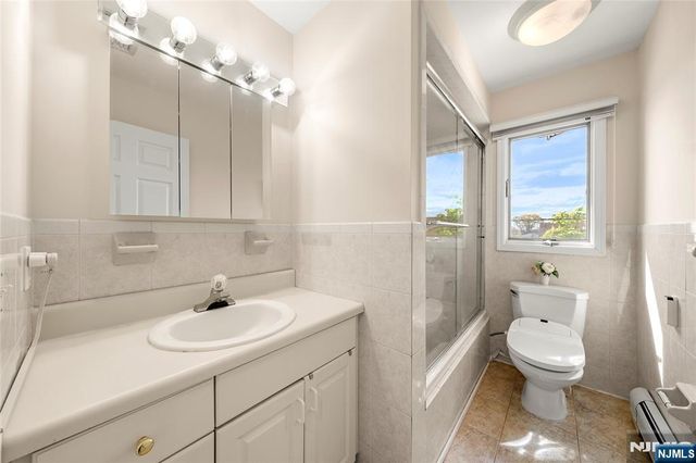 415 Lawton Avenue A, Cliffside Park, NJ 07010