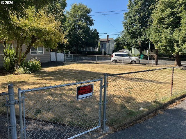 9212 N SAINT LOUIS Ave, Portland, OR 97203