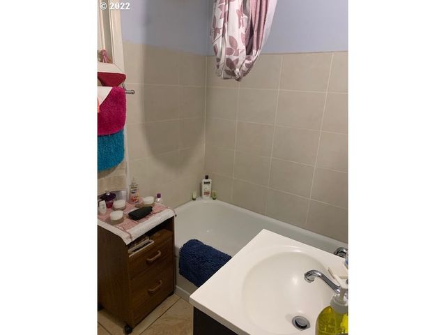 9212 N SAINT LOUIS Ave, Portland, OR 97203