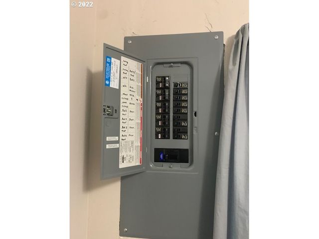 9212 N SAINT LOUIS Ave, Portland, OR 97203