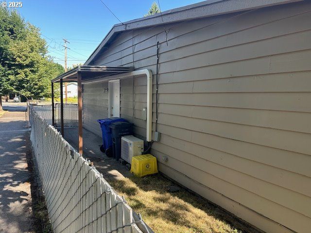 9212 N SAINT LOUIS Ave, Portland, OR 97203