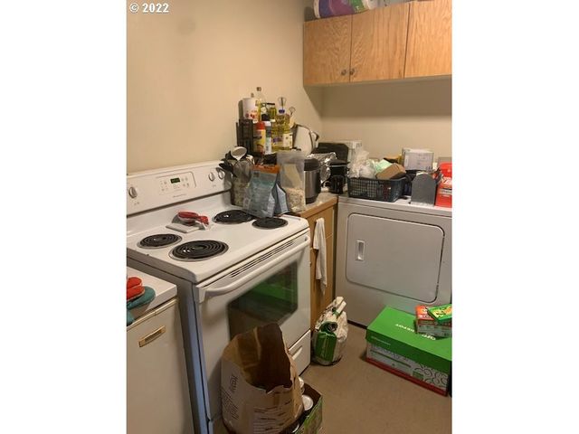 9212 N SAINT LOUIS Ave, Portland, OR 97203