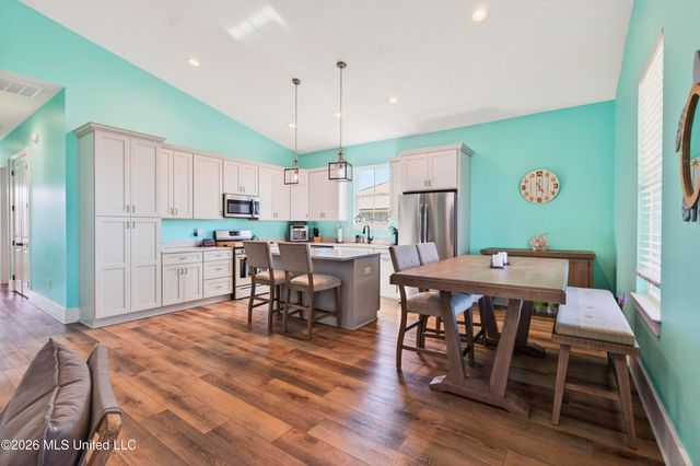 542 Woodward Avenue, Gulfport, MS 39501