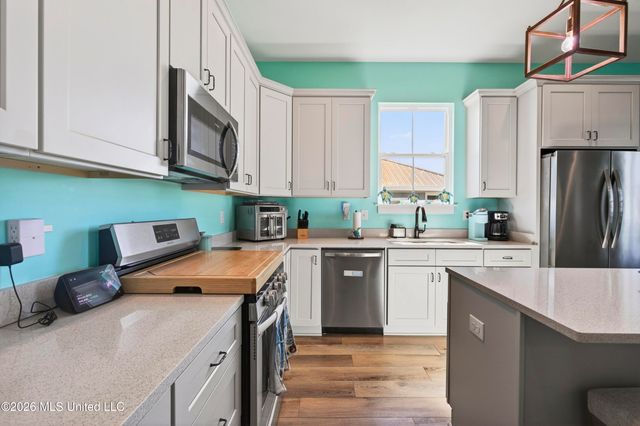 542 Woodward Avenue, Gulfport, MS 39501