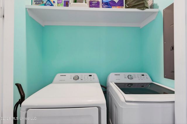 542 Woodward Avenue, Gulfport, MS 39501