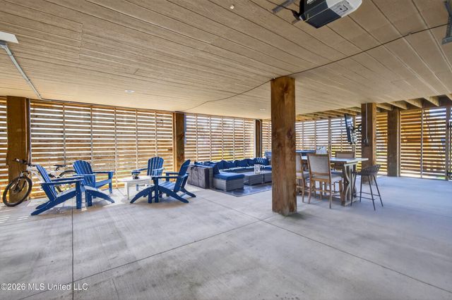 542 Woodward Avenue, Gulfport, MS 39501