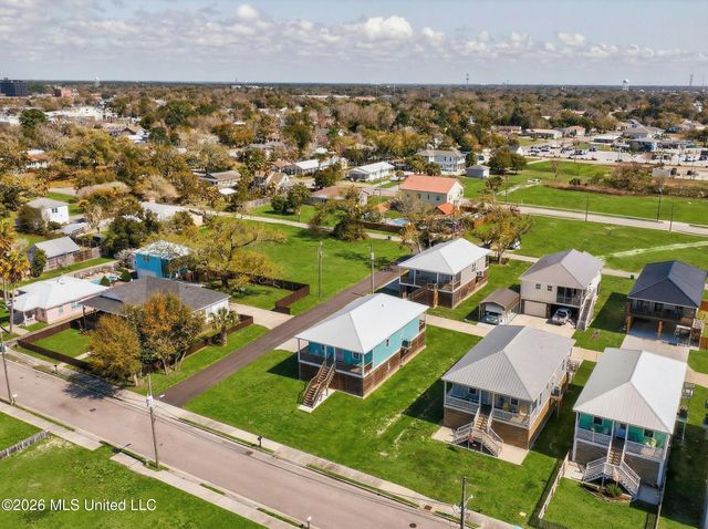 542 Woodward Avenue, Gulfport, MS 39501