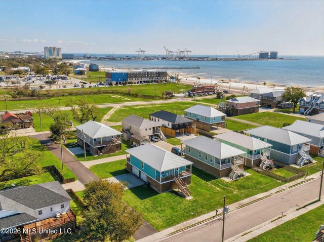542 Woodward Avenue, Gulfport, MS 39501