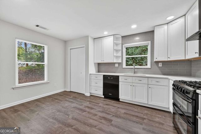 3239 Mchenry Avenue, Decatur, GA 30079
