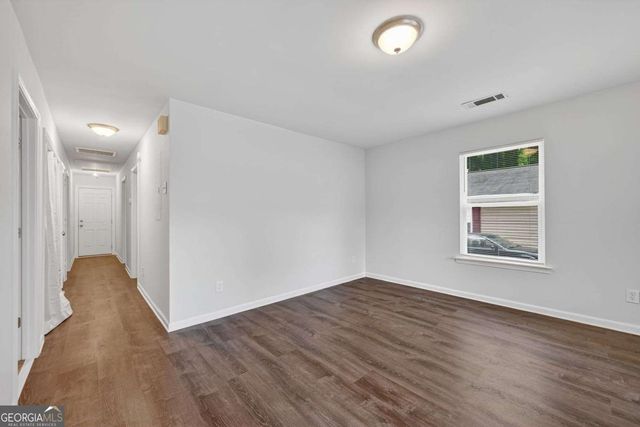 3239 Mchenry Avenue, Decatur, GA 30079