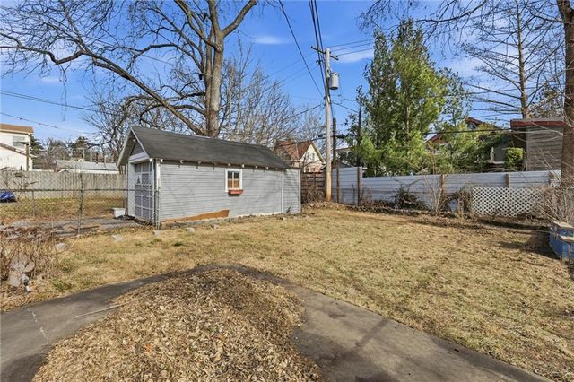 4231 Wyoming Street, Kansas City, MO 64111