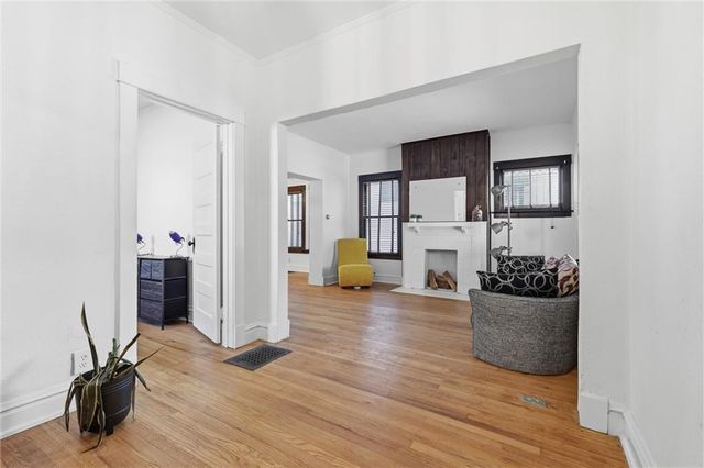 4231 Wyoming Street, Kansas City, MO 64111