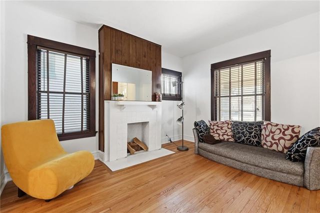 4231 Wyoming Street, Kansas City, MO 64111