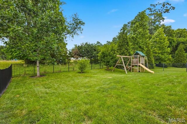 5227 Footpath Court, Eureka, MO 63025