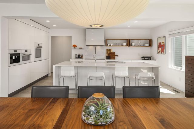 3710 Vincent Avenue S, Minneapolis, MN 55410