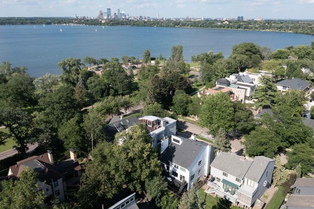 3710 Vincent Avenue S, Minneapolis, MN 55410