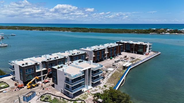 12450 SE Crystal Cove Place 6, Jupiter, FL 33469