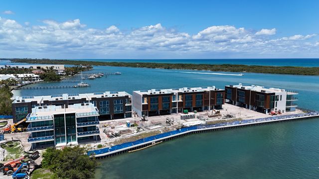 12450 SE Crystal Cove Place 6, Jupiter, FL 33469