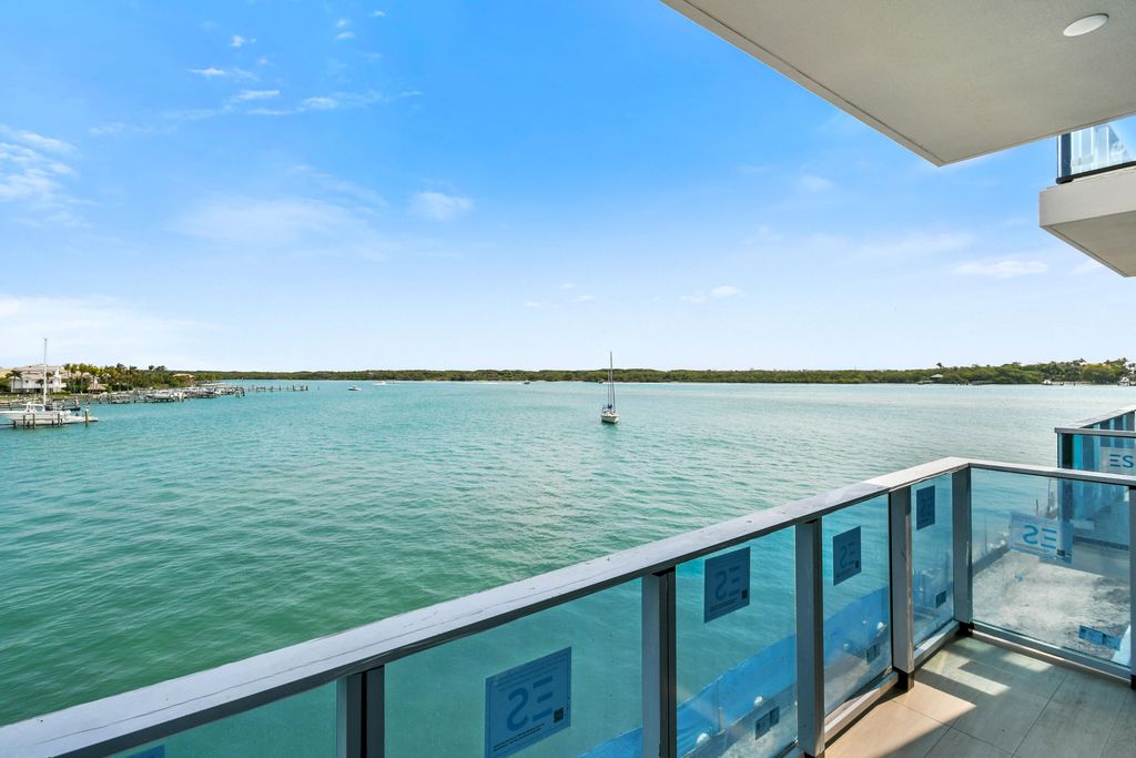 12450 SE Crystal Cove Place 6, Jupiter, FL 33469