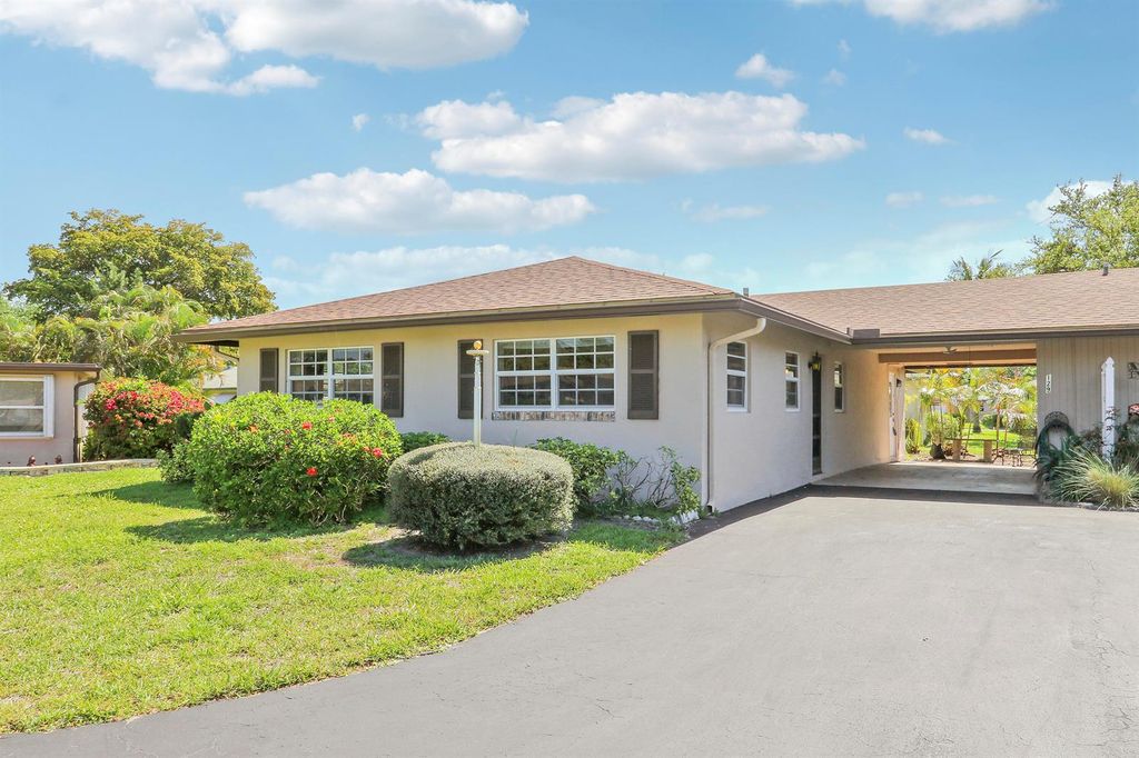 129 Mockingbird Lane, Delray Beach, FL 33445