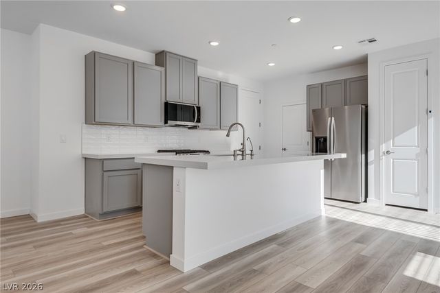 10733 Rhinehill Avenue, Las Vegas, NV 89166