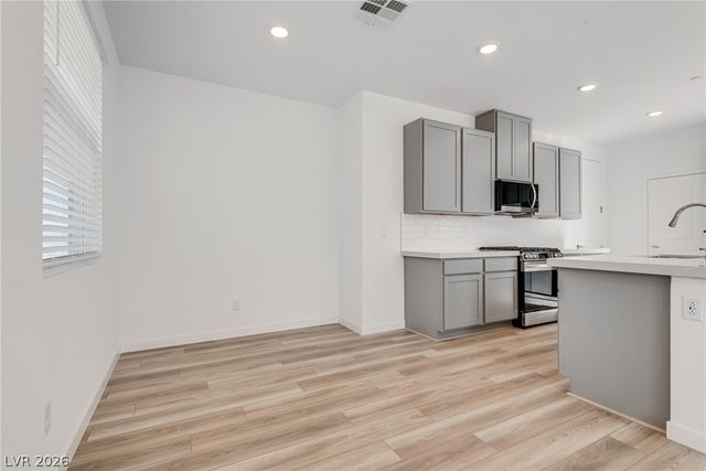10733 Rhinehill Avenue, Las Vegas, NV 89166