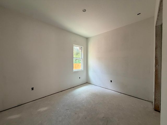 19 B Bayview Drive, Shalimar, FL 32579