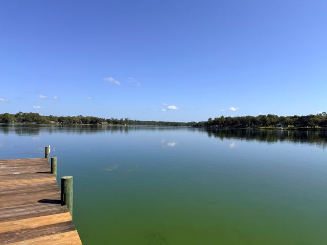 19 B Bayview Drive, Shalimar, FL 32579