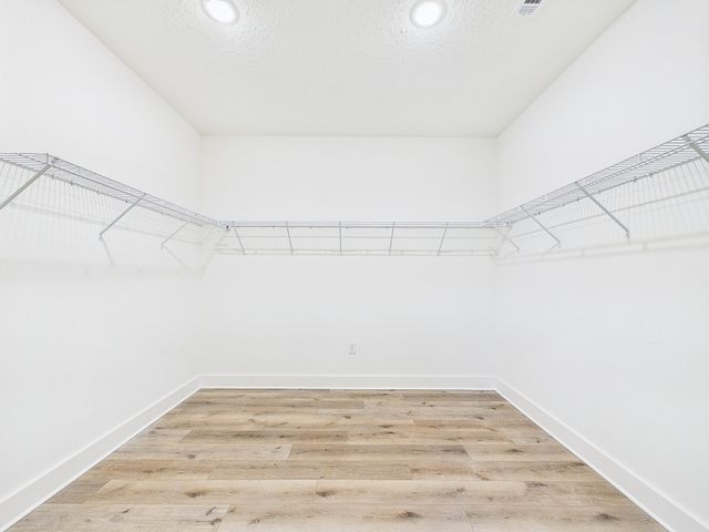 19 B Bayview Drive, Shalimar, FL 32579