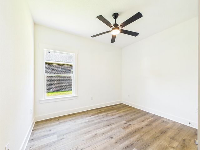 19 B Bayview Drive, Shalimar, FL 32579