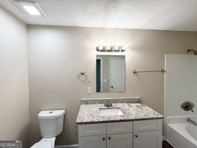 6249 Phillips Lake Way, Lithonia, GA 30058