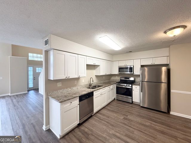 6249 Phillips Lake Way, Lithonia, GA 30058